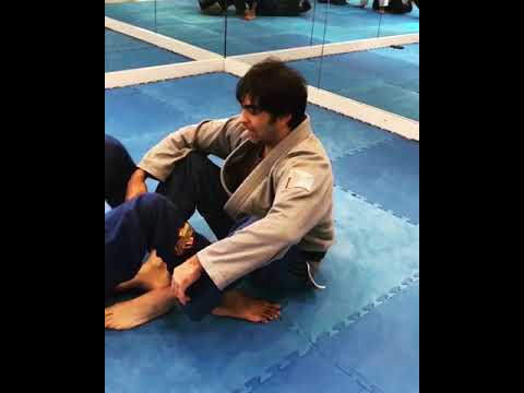 The bus steering wheel berimbolo by Professor Arlans Siqueira