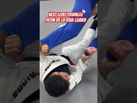 Triangle from De La Riva Guard | COBINHA ONLINE #jiujitsu #martialarts #bjj