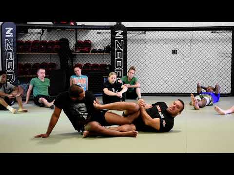Dean Lister heel hook