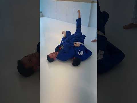 🔥 Treino INSANO com a turma do meio-dia! #bjj #blumenau #jiujitsu