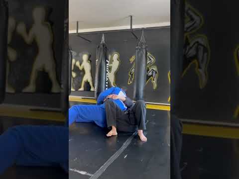 Saídas dos 100 kilos lateral cruzado