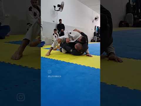 Leg Weave techniques #bjj #jiujitsu #brazillianjiujitsu #bjjmalta #bjjlifestyle