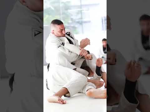 Raspagem de “6 pontos” (HipBump) + Chave de braço por Rômulo Caju #BJJ4Life #JiuJitsu #BJJ