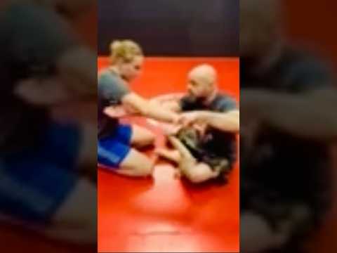 D’arce choke from butterfly guard. #bjj #springhillfl #jiujitsu #mma #graciespringhill