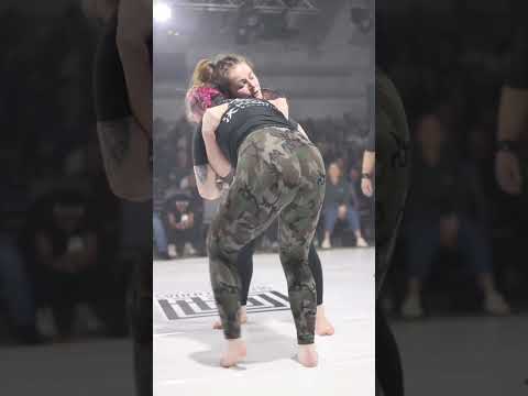 Kaizen competitors don't joke around with submissions #grappling #jiujitsu #jiujitsu #qlinhas #bjj