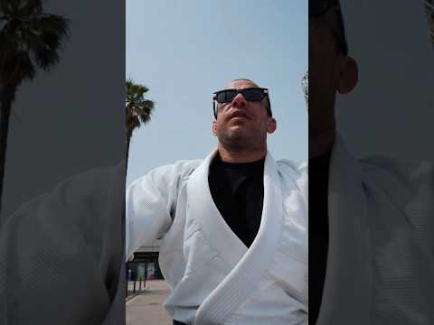 El profe Rapha sigue rodando, pero donde va?? 👀👀