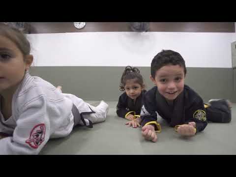 Jiu Jitsu para crianças de 3 há 5 anos. Turma Baby Eagle ALLIANCE JUVENTUS