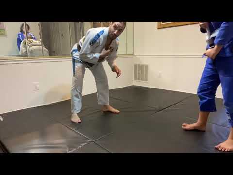 Double leg takedown defense ➡️ the back