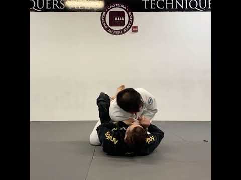 Armbar crossing elbow (no grip) from closed guard