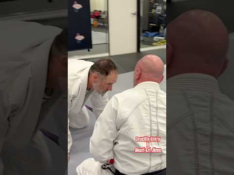 Crucifix entry to Okuri-eri-jime strangle.  Osss! #brazilianjiujitsu #lasvegas #jiujitsu #bjj #choke