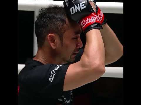 Ageless WONDER 👏 Sam-A scores a US$50K bonus for his jaw-dropping KO! 💰