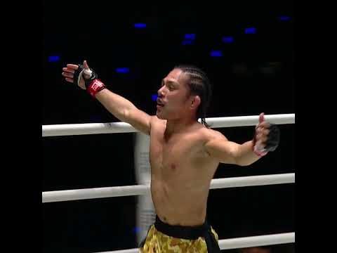 DAZZLING submission 🤩 Hiroba Minowa taps out Karen Ghazaryan with a lightning-fast rear-naked choke!