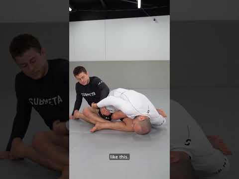 Counter to the Saddle #lachlangiles #bjj #submeta #absolutemma #jiujitsu #saddle