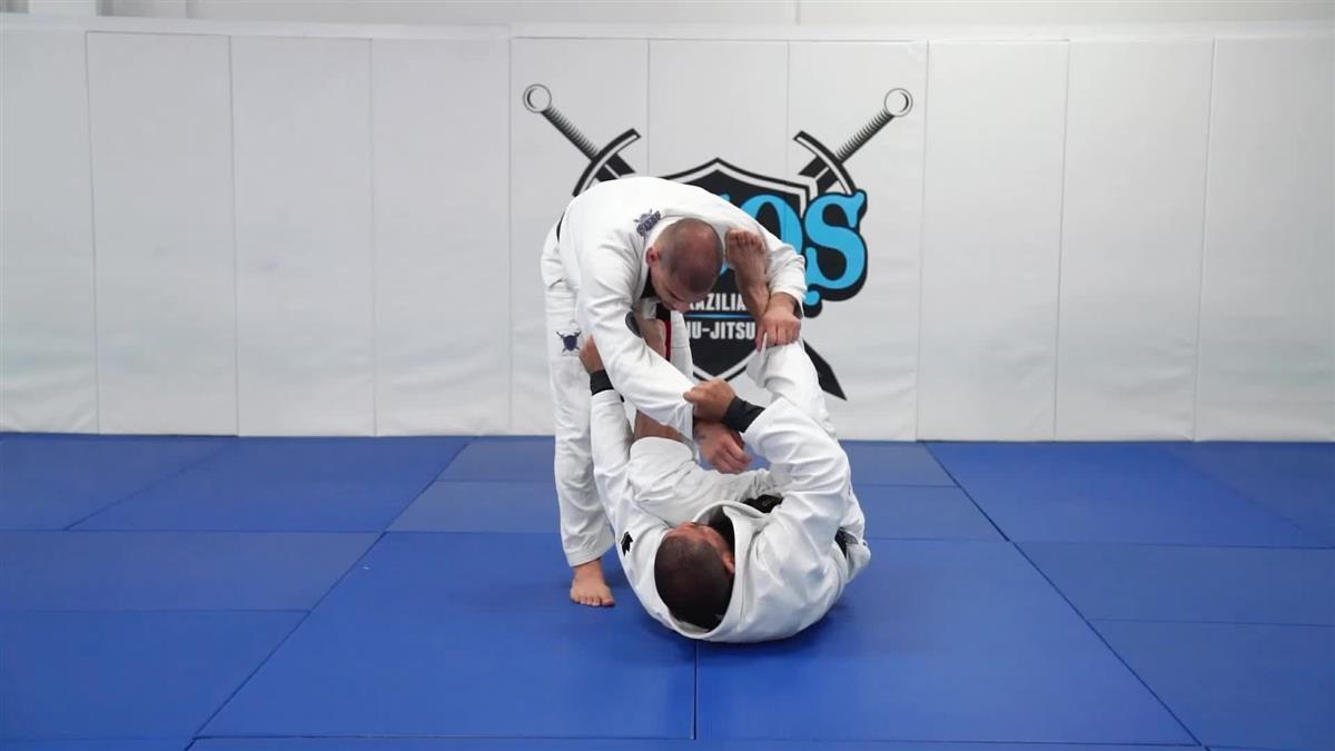 3 on 1 Guard Dominance by Andre Galvao image 6