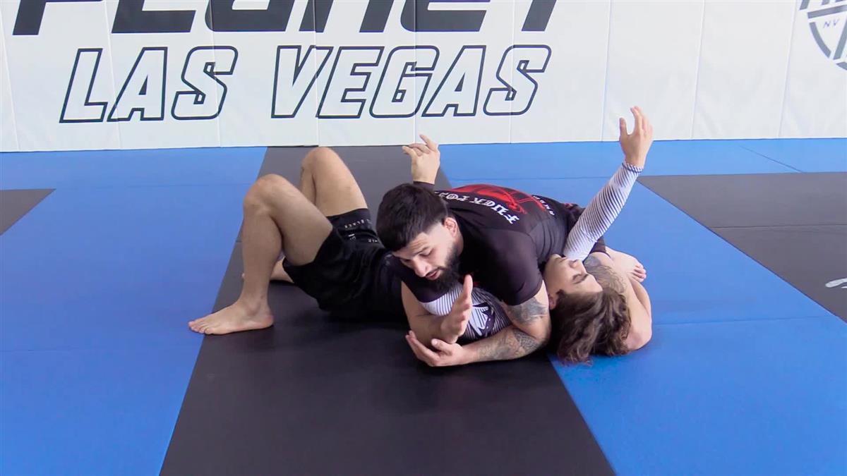 Submission Chaines From Top Position by Andy Varela image 5