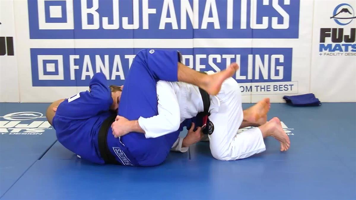 Jiu-Jitsu For Old Guys: Guard Retention by Bernardo Faria image 3