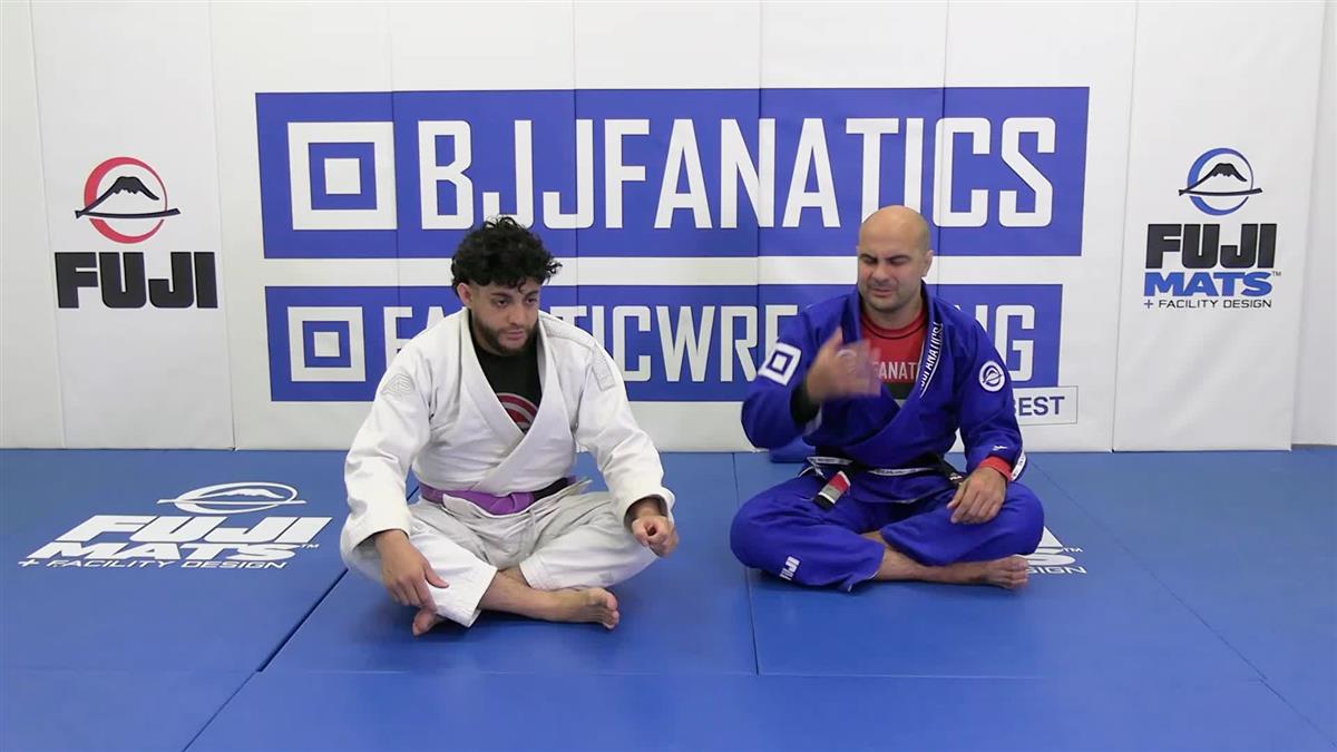 How To Kill The Half Guard Encyclopedia by Bernardo Faria image 4