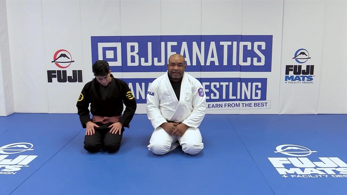 Visible Jiu Jitsu: The Top Spread Passing & Submission System by Bruno Bastos image 4