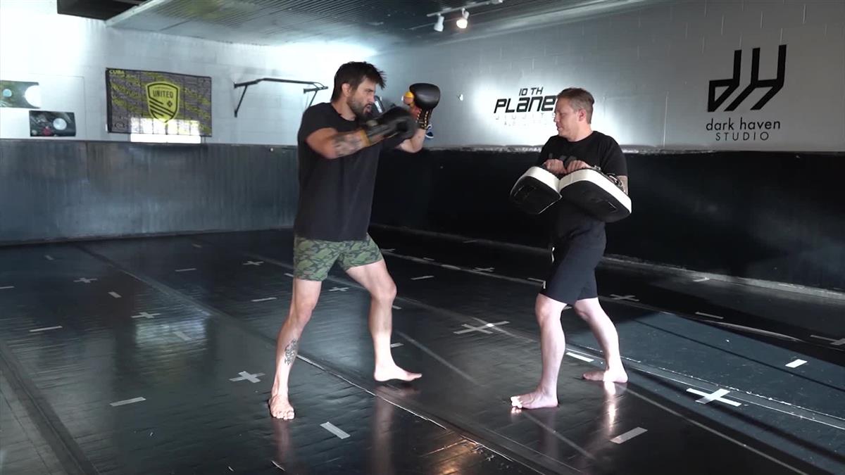 Combat Tested Striking Combinations by Carlos Condit image 5