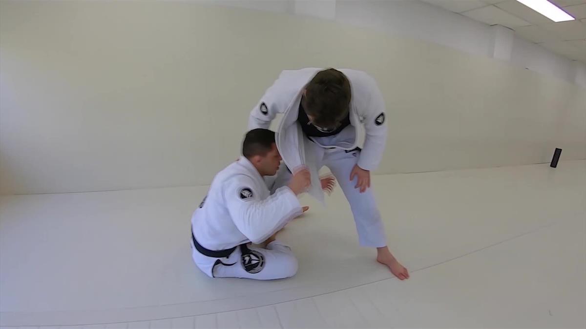 The Bull Sweep & Open Guard Tactics by Charles Negromonte image 4