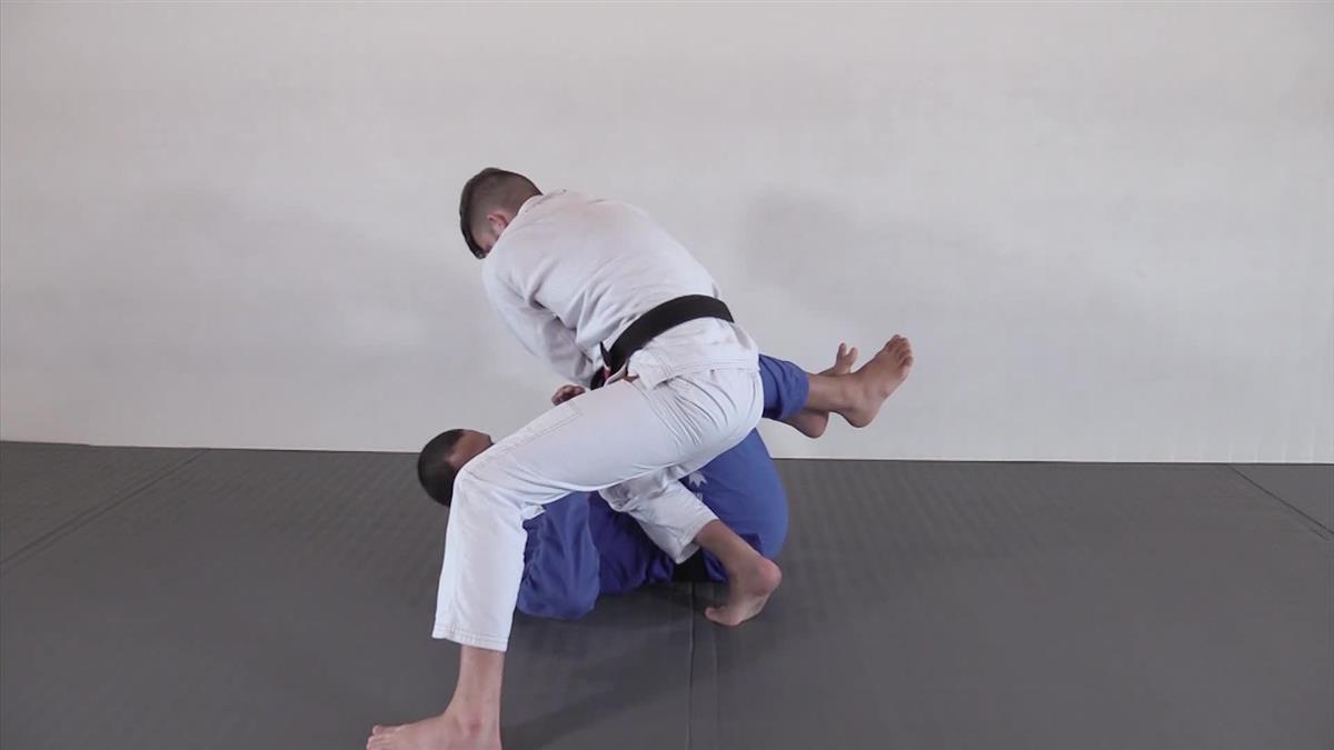 Submission Hunting by Fellipe Andrew image 5