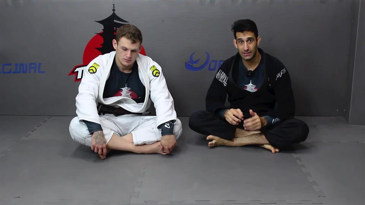 Rollo Smooth: Open Guard Offense by Gabriel Rollo image 4