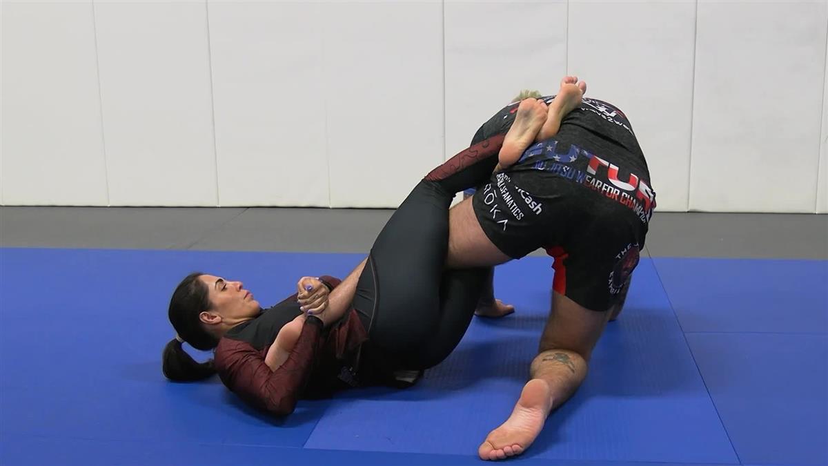 The Pillars Of Defense: Leg Lock Escapes and Counter Locks by Gordon Ryan image 6