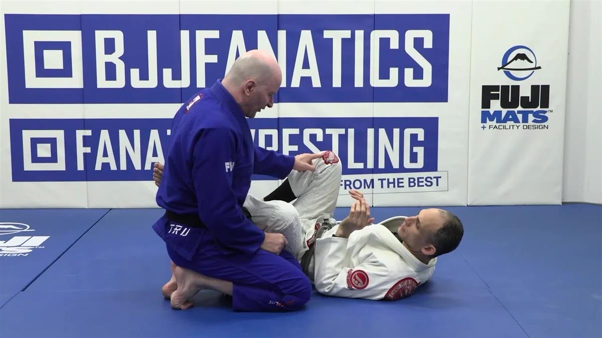 Ageless Jiu Jitsu: Winning When You're Older Or Less Athletic - Top Game Gi by John Danaher image 5