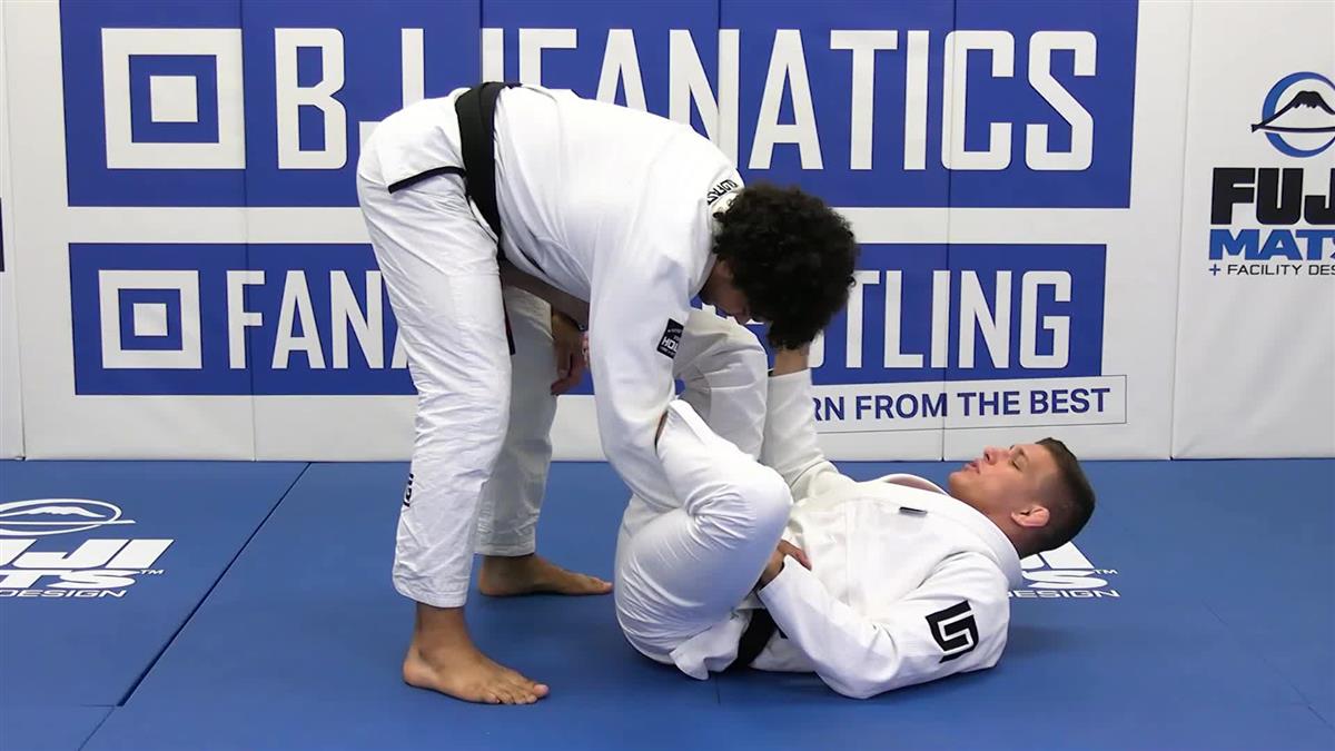 The Beginner-To-Pro Lasso Guard by Jeferson Guaresi image 5