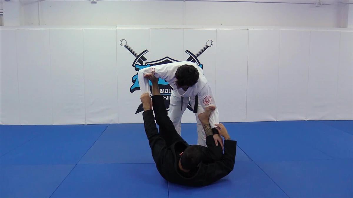 Toreando From Anywhere by Joao Mendes image 4