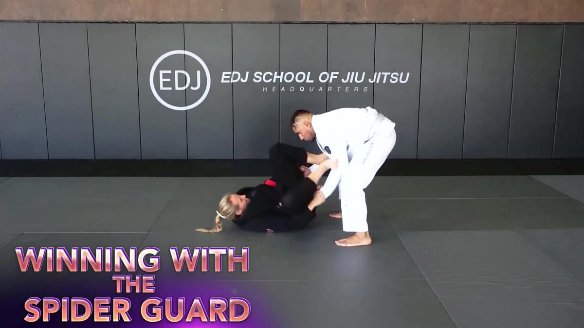 Winning With The Spider Guard by Kimberly Pruyssers image 3