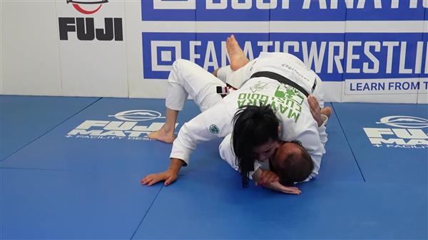 Top Half-Guard Pressure System by The Mayara Custódio image 3