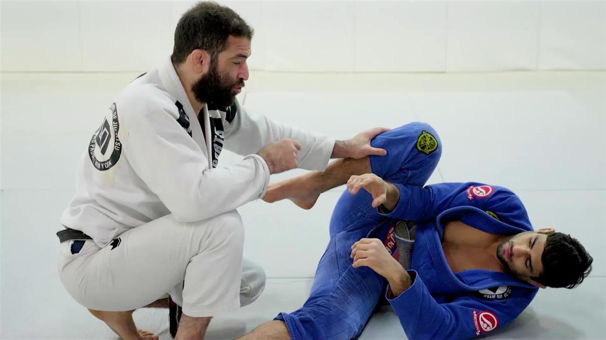 Introduction To Pressure Passing by Murilo Santana image 3