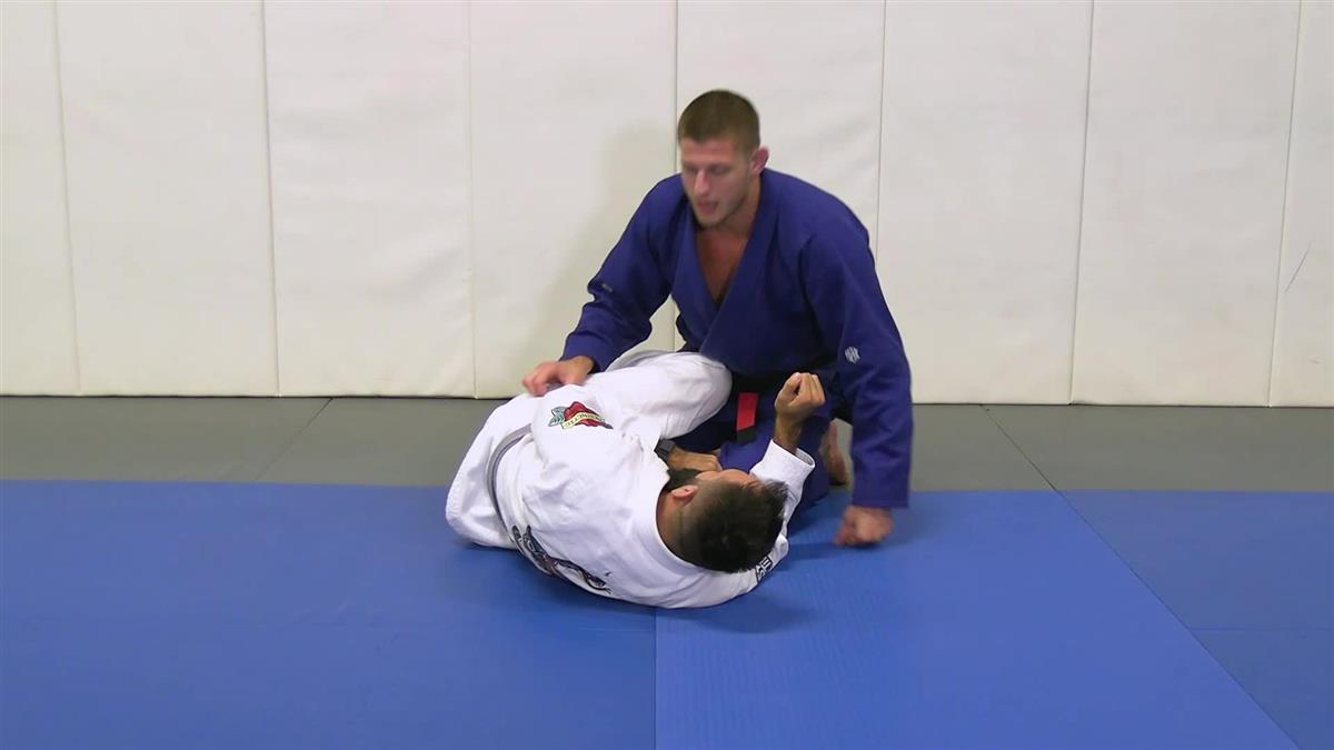 Fundamentals Of Jiu-Jitsu: Half Guard Pressure Passing by Nicholas Meregali image 4