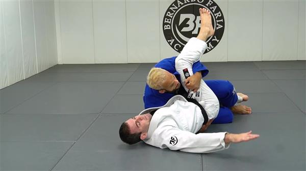 3 Guards 1 Plan by Marcos Tinoco image 3