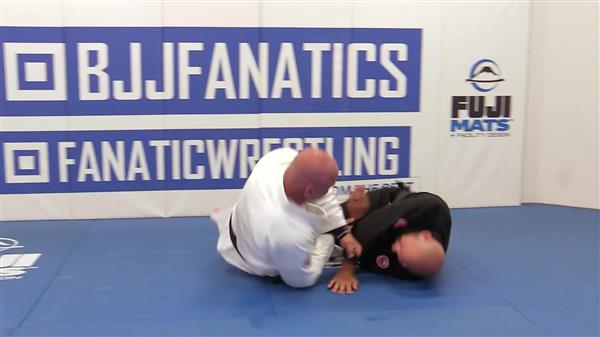 Closed Guard for Dummies by Rodrigo Antunes image 3