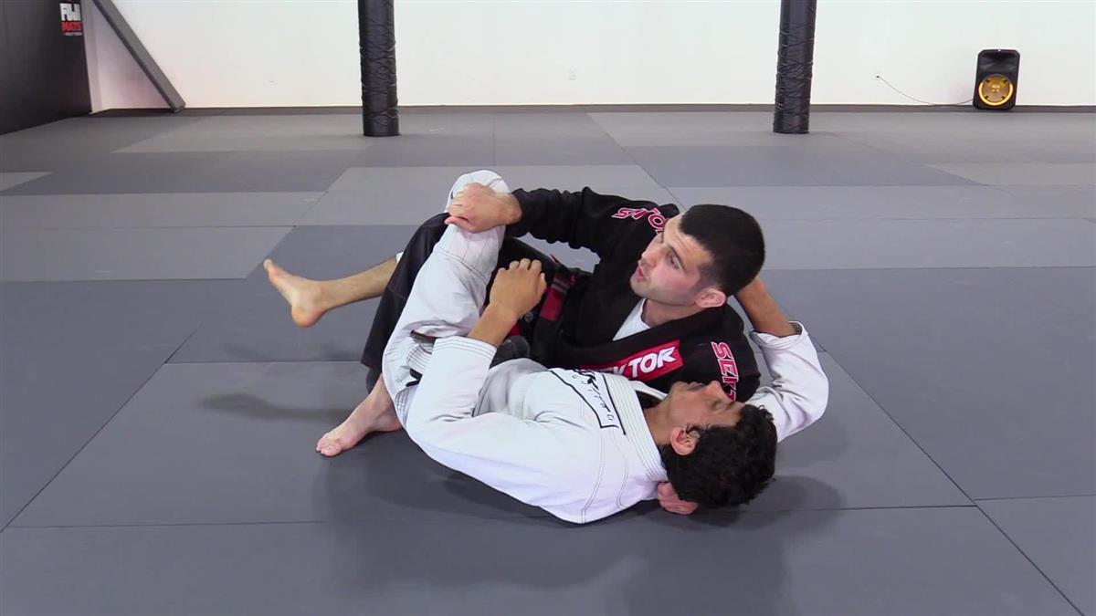 Mastering The Giggler Sweep by Sean Roberts image 4