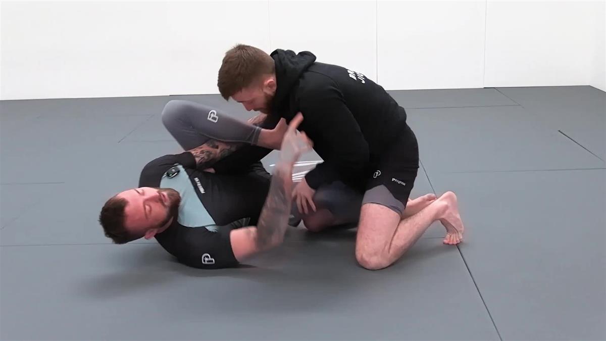 Leg Lock Stock And Barrel by Taylor Pearman image 3