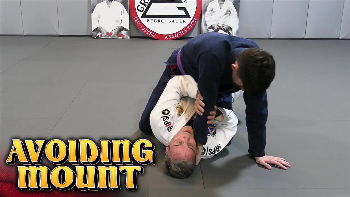 Avoiding Mount by Pedro Sauer image 3