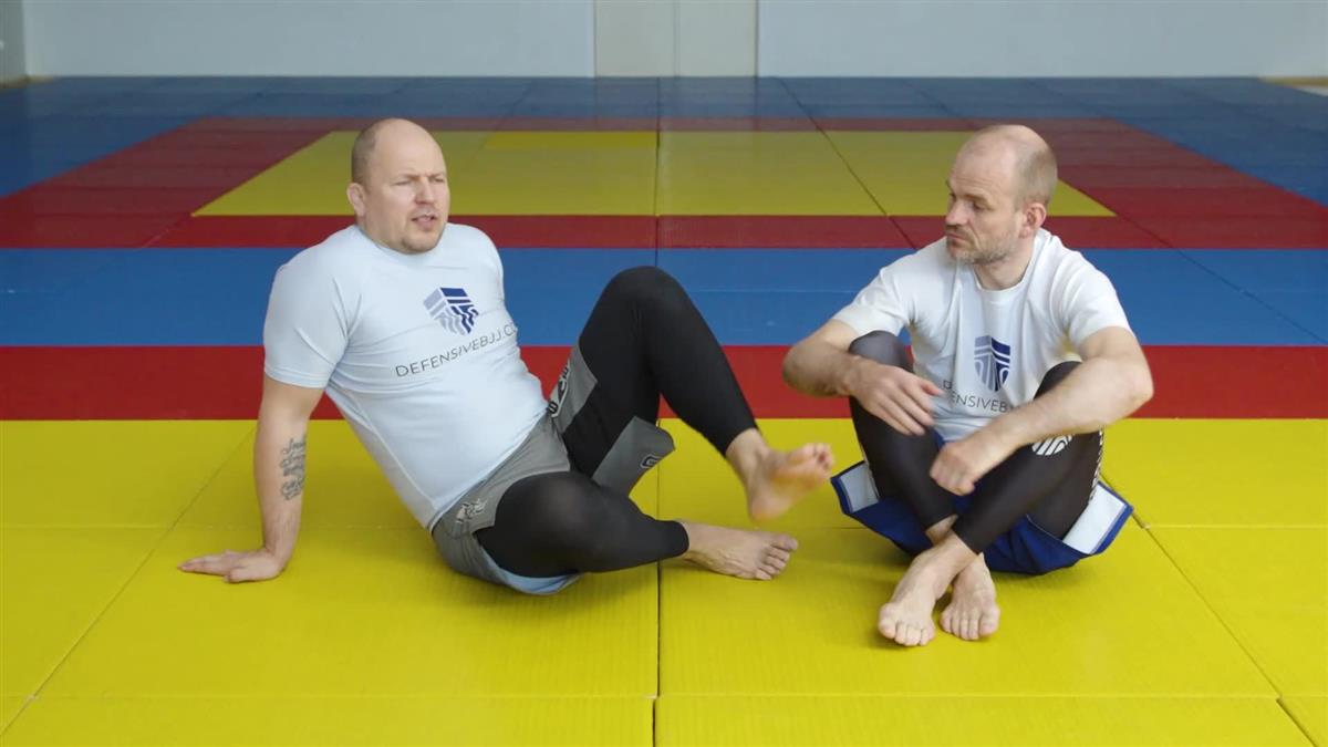 Reverse and Regular Hitchhiker Armbar Escape by Priit Mihkelson image 4
