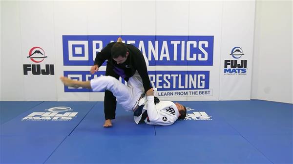 Closed Guard Efficiency by Rayron Gracie image 4