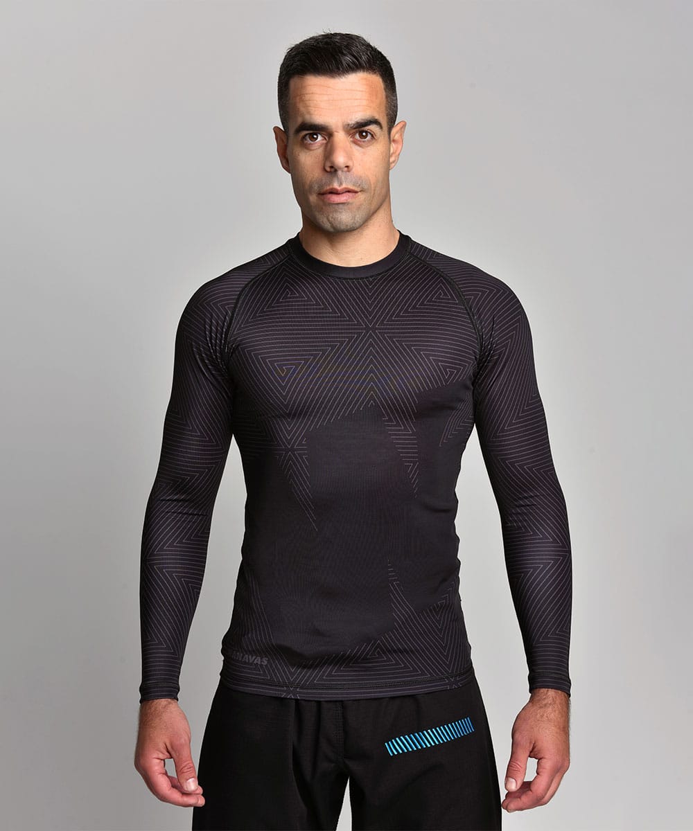 The Big W Long Sleeve Rash Guard