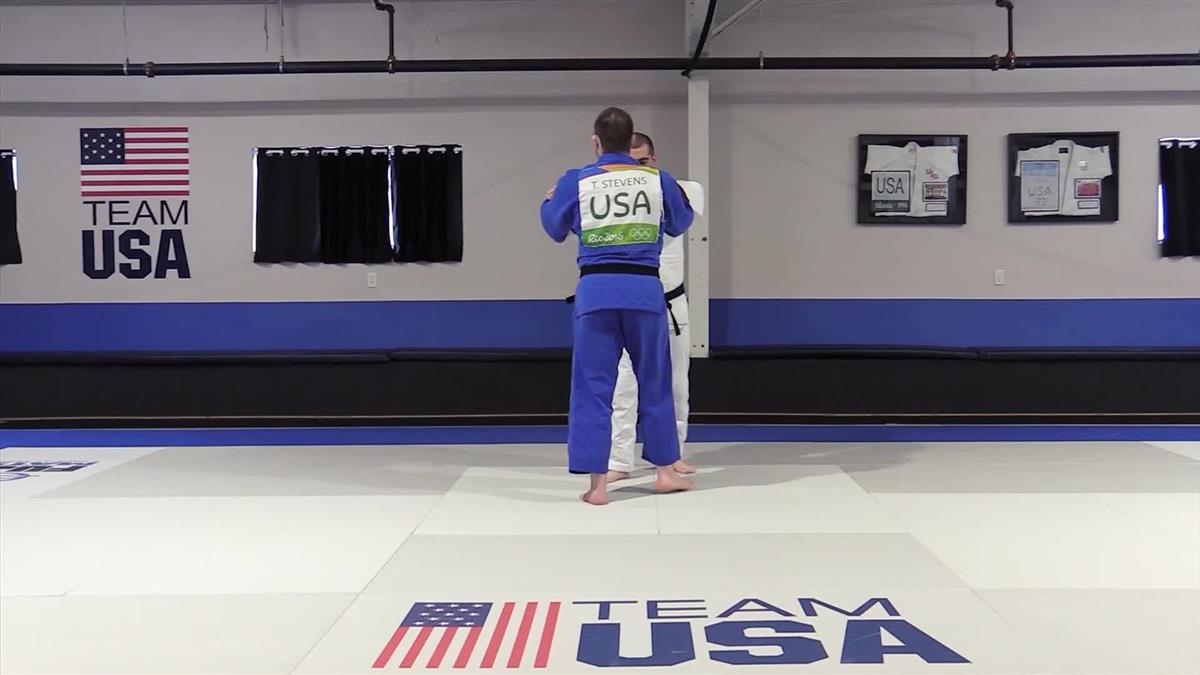 Mastering Osoto Gari by Travis Stevens image 3