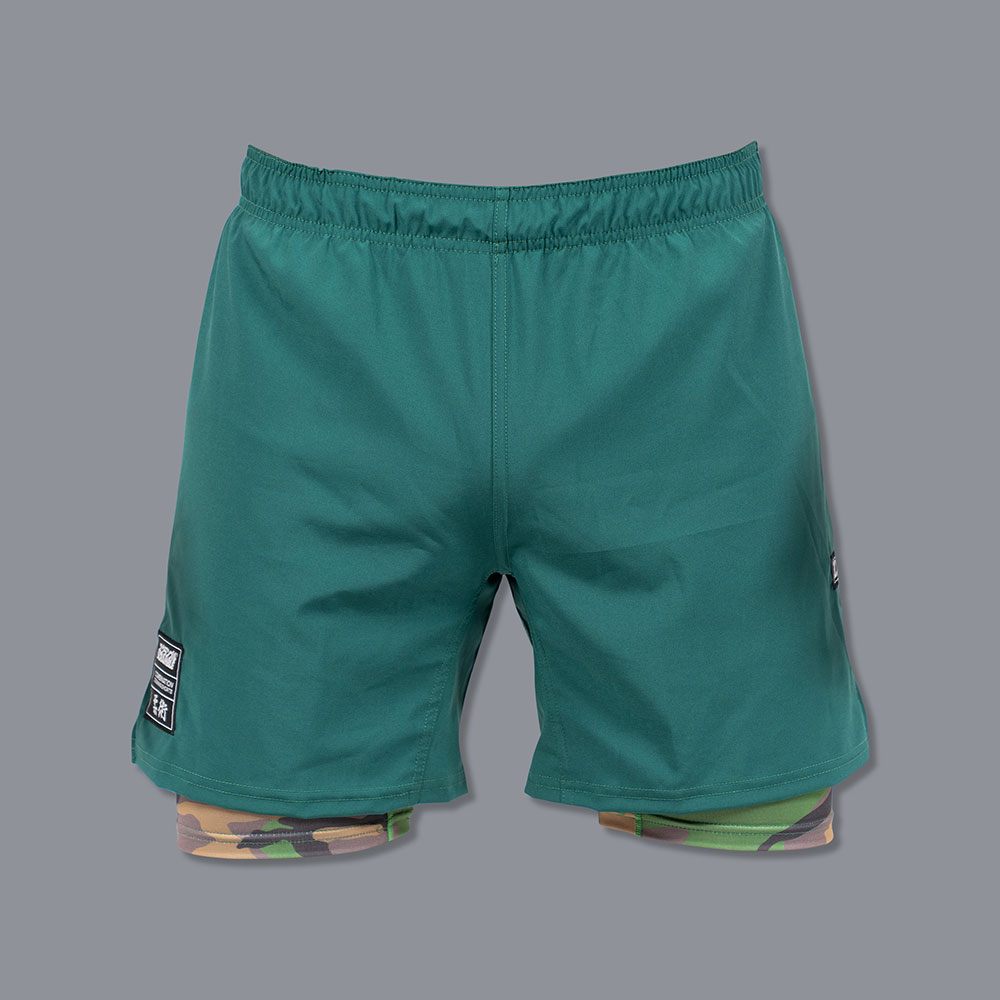 Scramble Shorts Combination green/woodland camo
