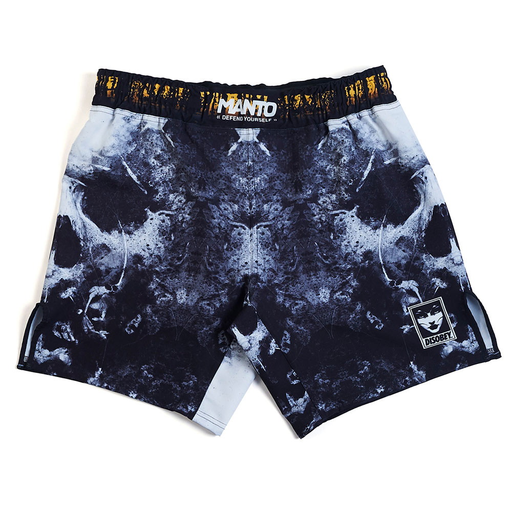Manto Shorts Disobey