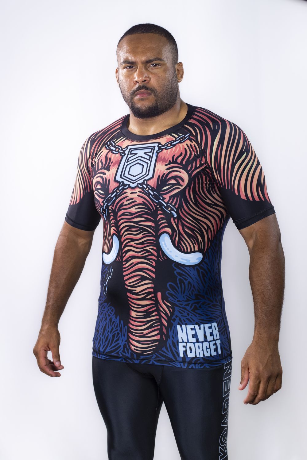 KOARENA Never Forget Rashguard SS Marron