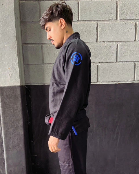 KIMONO HÉRCULES- LINHA ESPECIAL BORDADO