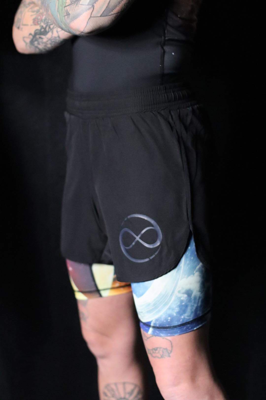 INFINITY SHORTS
