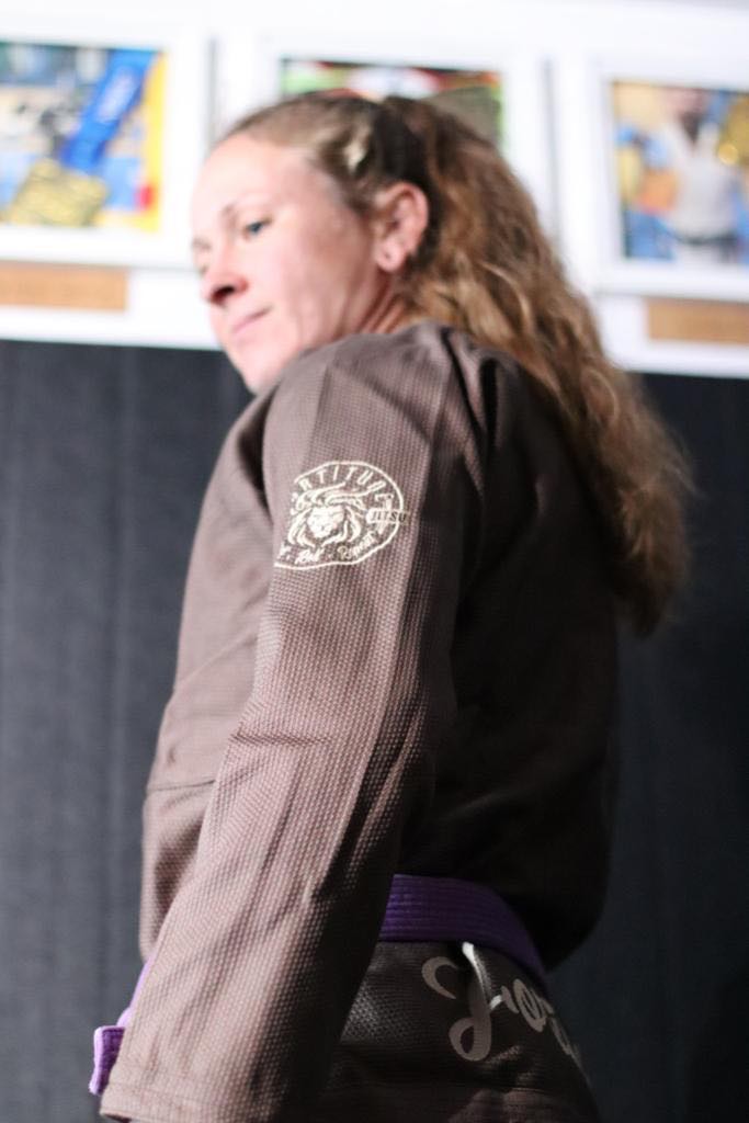 DRR – Brown Female cut