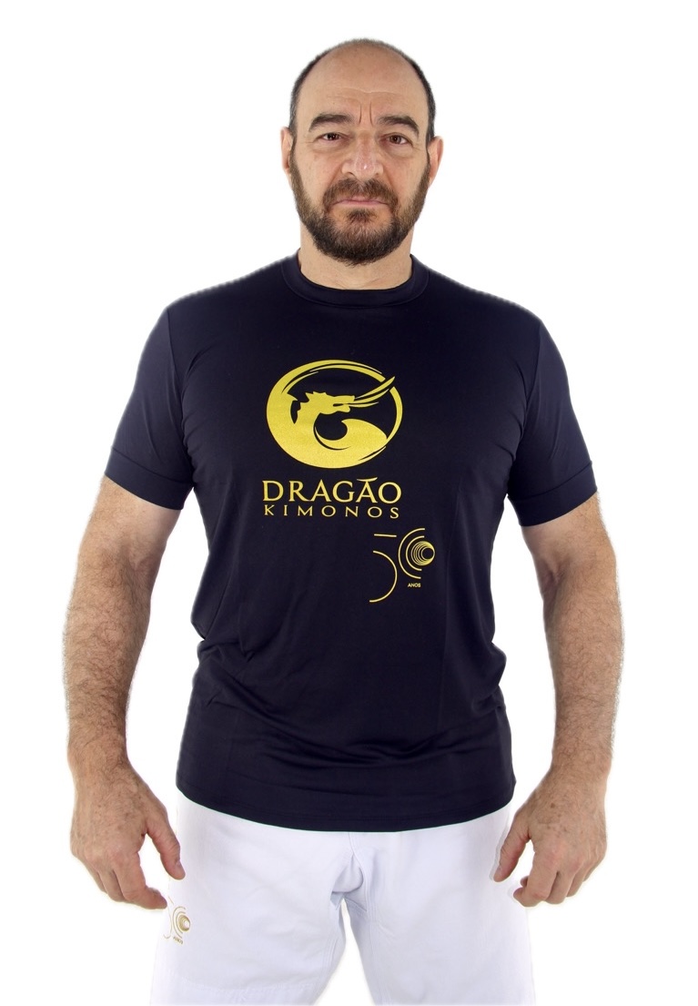 Camiseta 50 anos DRAGAO Preta